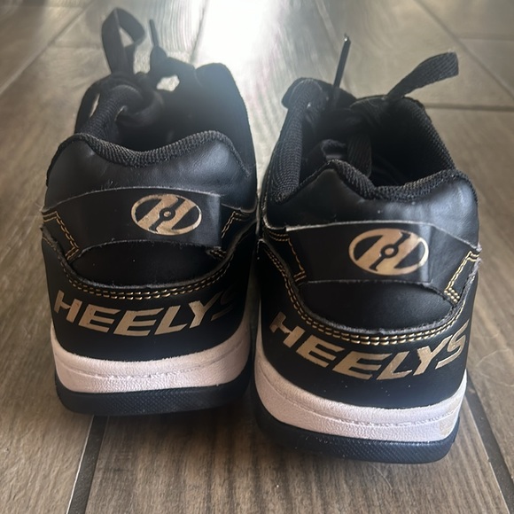 Heelys Shoes - Picture 5 of 5